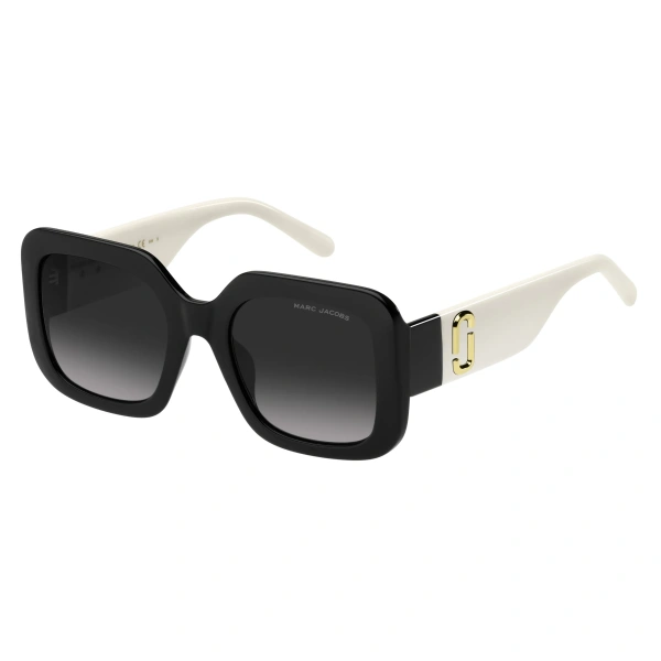 MARC-647_S_80S9O_P00-scaled-1.webp